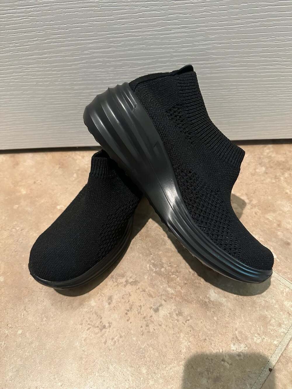 Bernie Mev Rise Black Knit Slip-On Sneakers Size 39